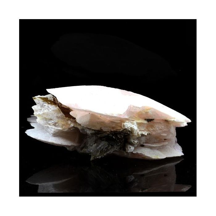 Pierres et Minéraux. Mangano Calcite. 3136.0 ct. Inner Mongolia, Chine.