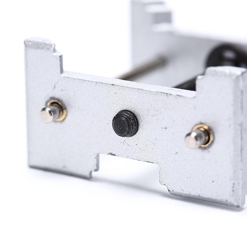 2Pcs Watch Case Metal Movement Holder Watchmaker Clamp Repair Tool