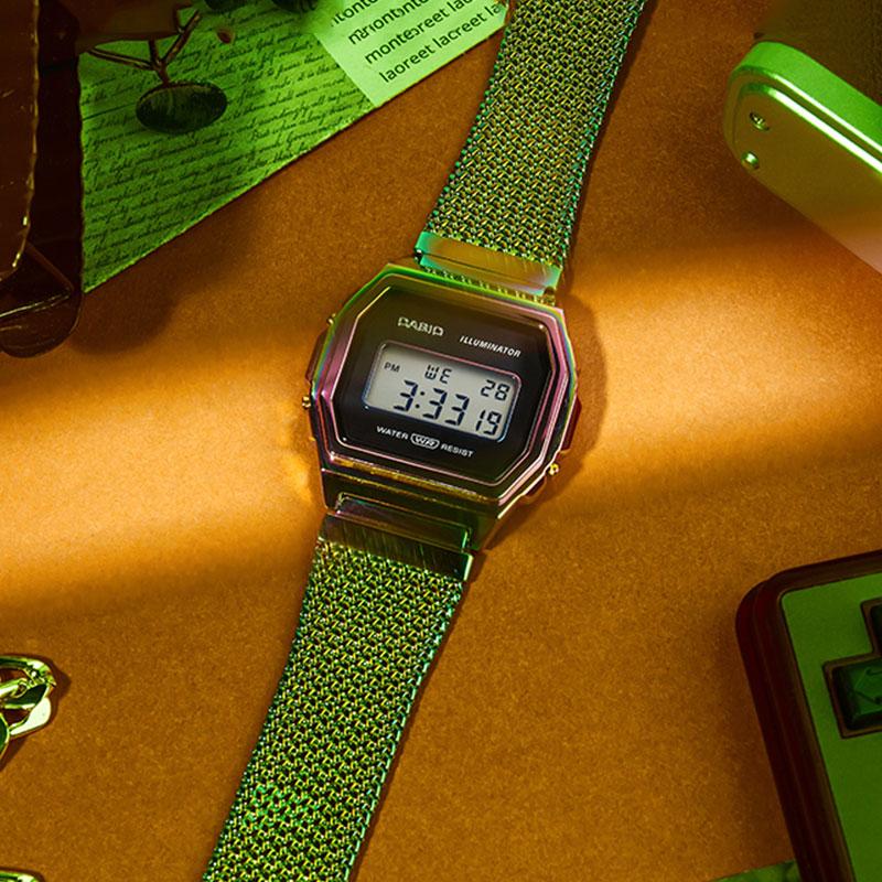 Casio Серия VINTAGE - квадратные ретро металлические маленькие квадратные спортивные часы радужного цвета кварцевый механизм нержавеющая сталь тканевый ремешок японский A1000PRW-1PRD