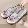 ****** and Summer Embroidered Cloth Shoes One Pedal Mother Shoes S**t Sole Non-slip Breathable Women's Shoes Old ******* Cloth Shoes Ethnic