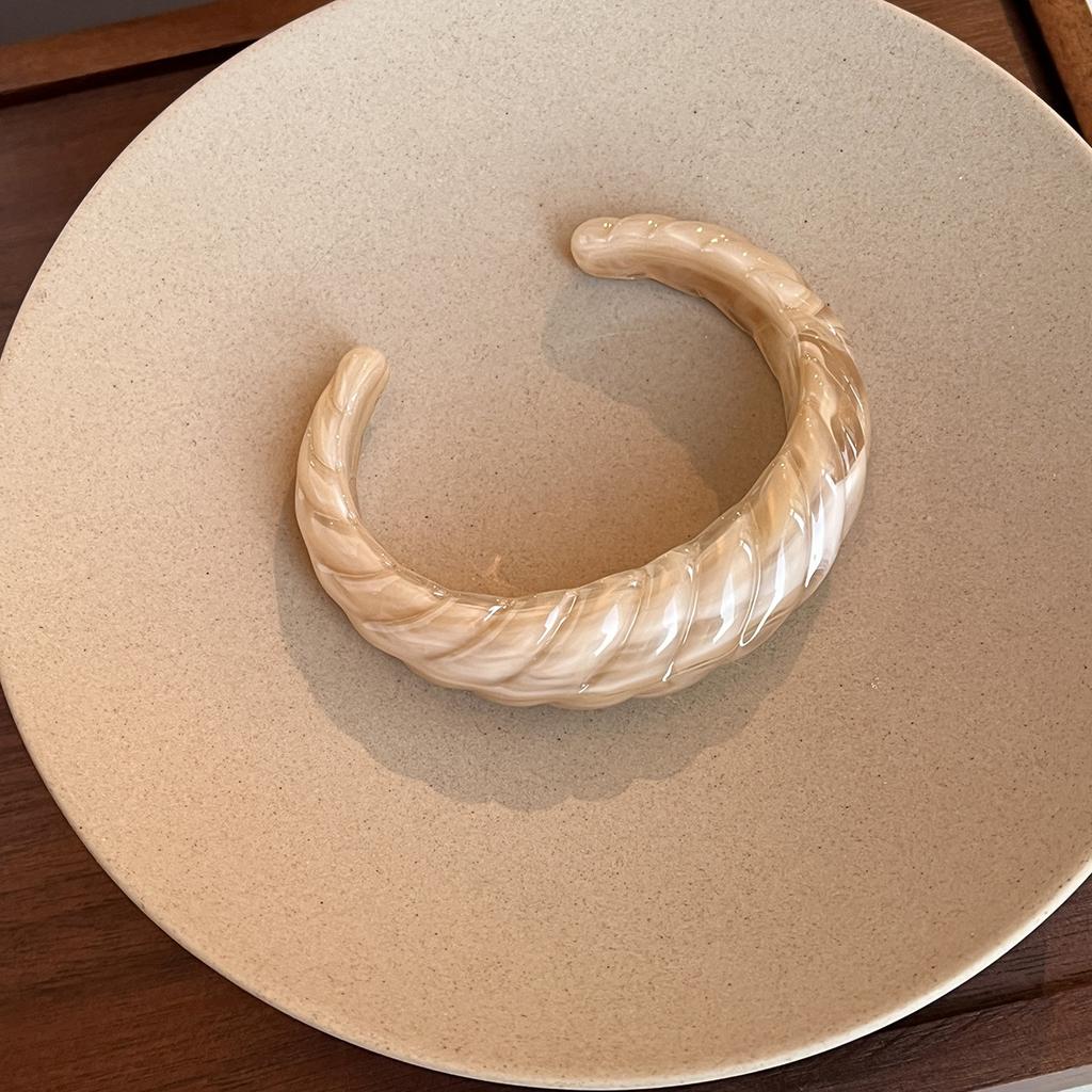 Vintage Threaded Open Bracelet, Premium Smudge Texture Acrylic Bracelet Acrylic Jewelry