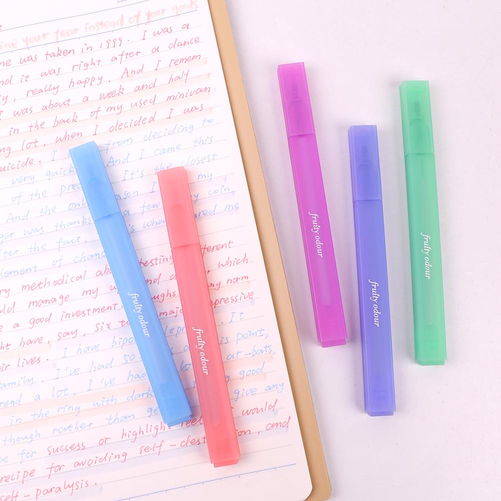 4pcs Fruity Odour Color Highlighter Pens Set Fruit Buffet Design Soft Brush Tip Marker Liner for Drawing Painting