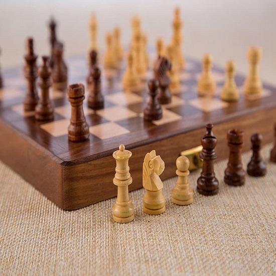Wood Magnetic Chess Set with Folding Board and Chess Pieces Handmade Chess Board Set, Magnetic Chess Boards (7x7 In)