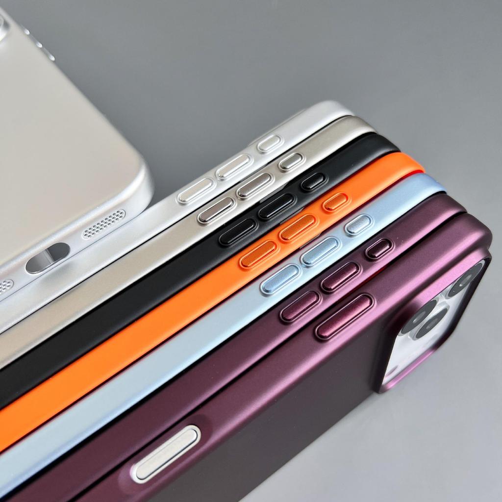 Мягкий магнитный чехол для iPhone 17 Pro Max, второе поколение, беспроводная зарядка, однотонный, защита от падений