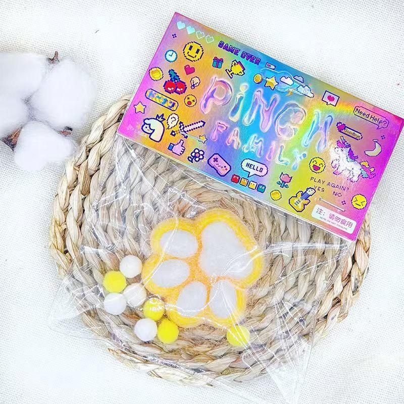 Супермягкая и снимающая стресс плюшевая игрушка-антистресс в виде кошачьей лапки, флокированная кошачья лапка с эффектом восстановления формы, нетоксичная и снимающая стресс игрушка