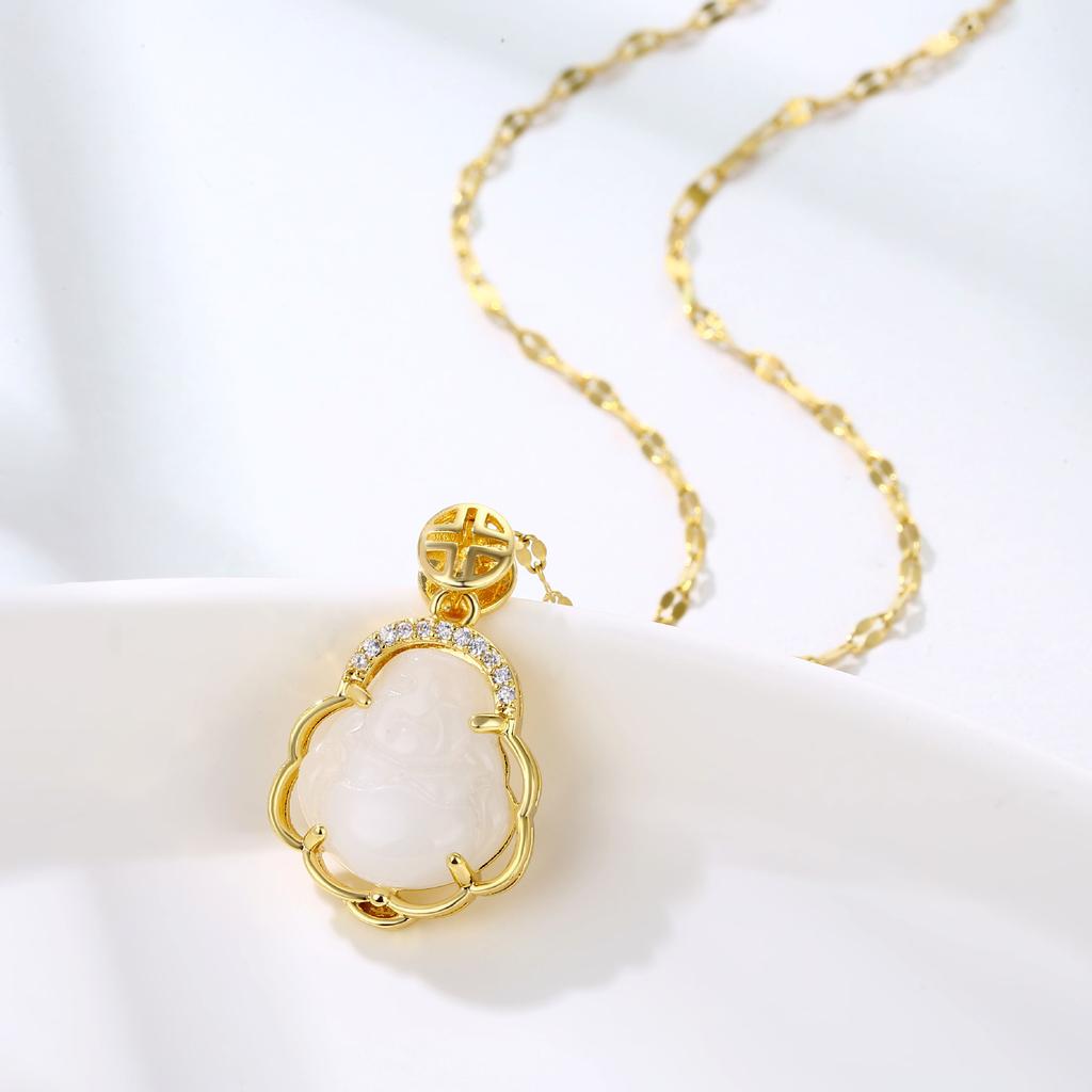 Новое ожерелье с подвеской в виде Будды Майтреи с большим животом, инкрустированное золотом и имитирующее нефрит, модное медное ювелирное изделие Сян