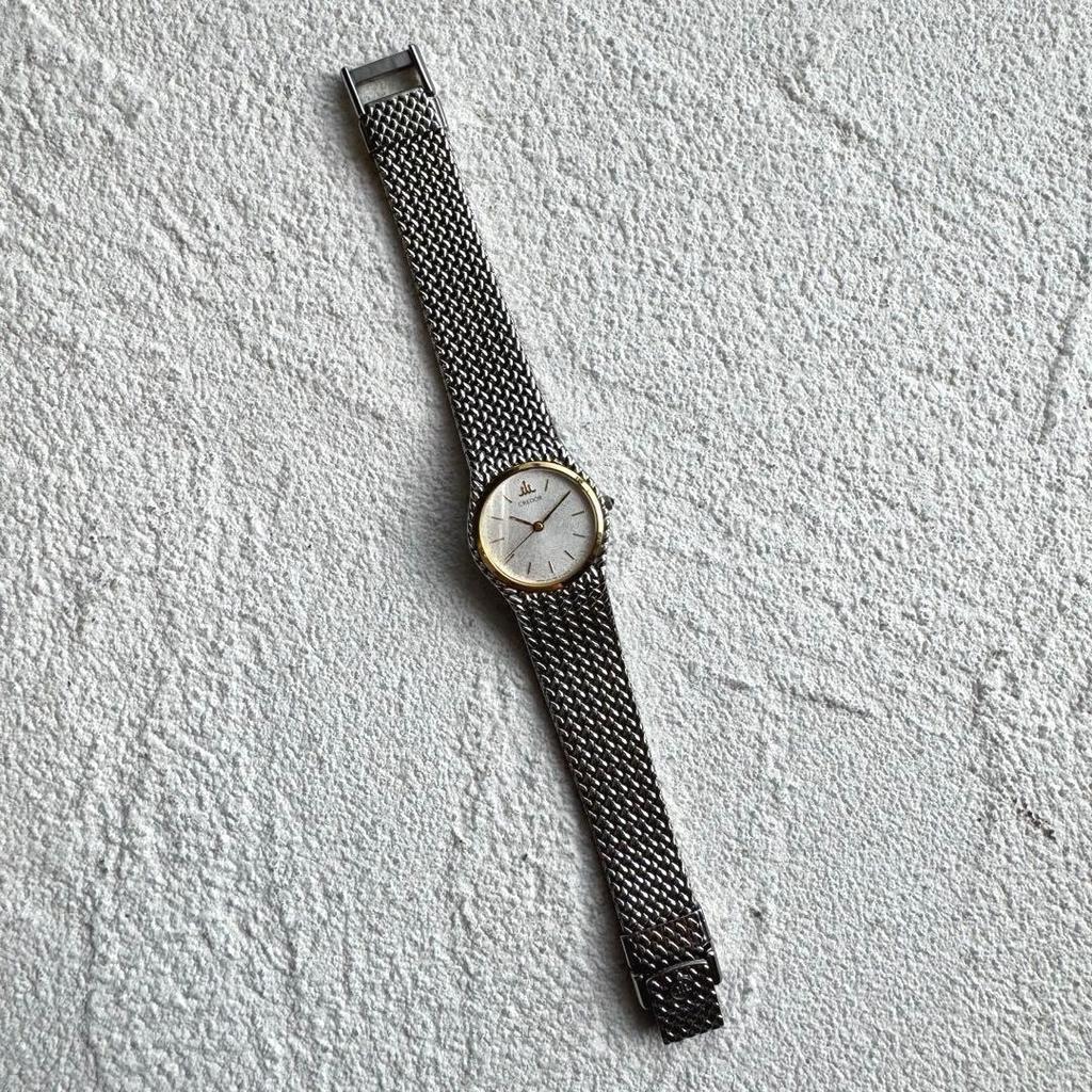 Б/у [Новая батарейка] Женские часы SEIKO Credor с ободком из 18-каратного золота