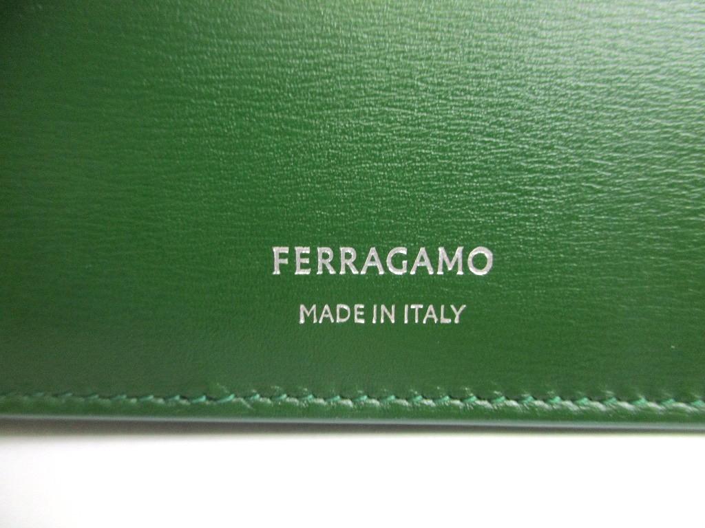 Оригинальный кошелек бифолд Salvatore Ferragamo с логотипом, из зеленой и черной кожи #a638, восстановленный