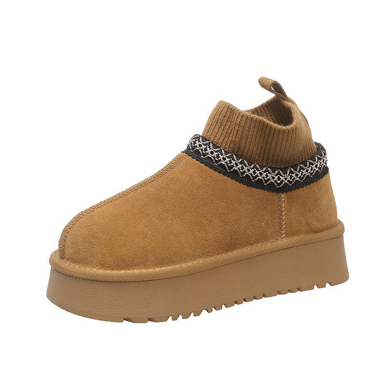 Thick-soled Snow Boots Women's 2025 New Internet Celebrity Explosion Velvet Warm Cotton Boots Ethnic Style Sleeve Northeast Cotton Shoes