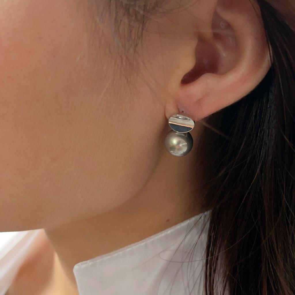 Элегантные жемчужные серьги: Французский ретро-стиль Гонконга для изысканного образа старой закалки