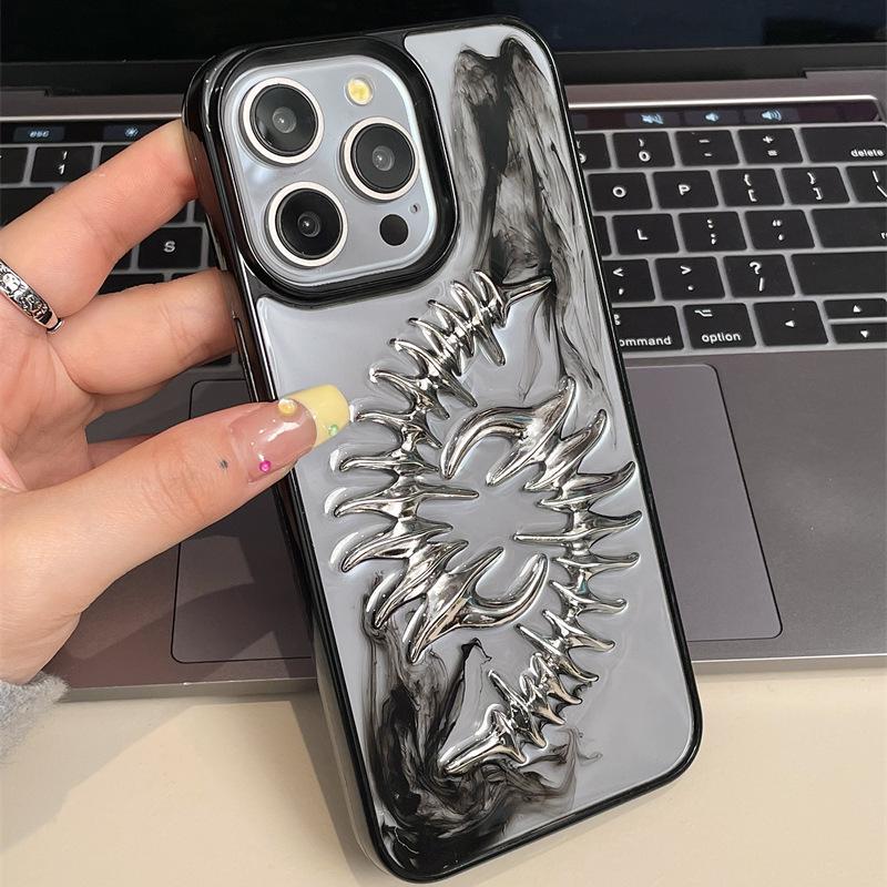 Металлический чехол для телефона с градиентом "Рыбья кость" для iPhone 15 Pro/17 Pro Max