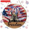 2D Flat 20*20cm1pc Freedom Battle boots&USA Flag Patterns Decoration, Patriotic Theme Independence Day Round Wooden Sign, Applicable To Bar&Party&Yard