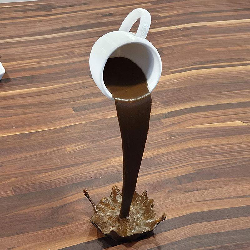 15cm Sculpture Home Decor Statues  Figurines Nordic Living Room Decoration Desk Table Floating Magic Splash Spilling Coffee Cup