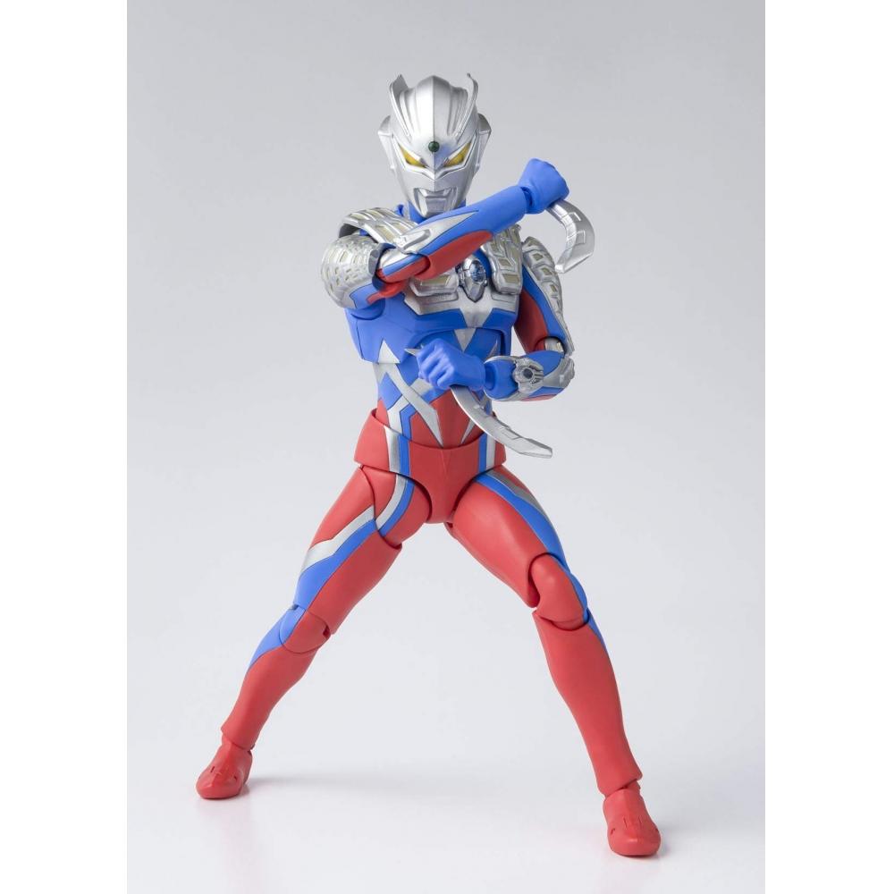 S.H.Figuarts Ультрамен Зеро прибл.. Подвижная фигура, окрашенная в цвет АБС и ПВХ, 150 мм.