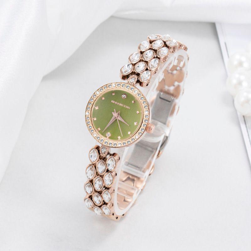Fashion Diamond-Encrusted Women'S Watch Fritillary Small Zircon Bracelet Metal Band Quartz Waterproof Watch