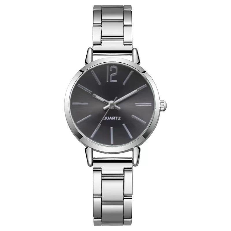 Женские кварцевые часы-браслет из золотистой стали с тонким ремешком