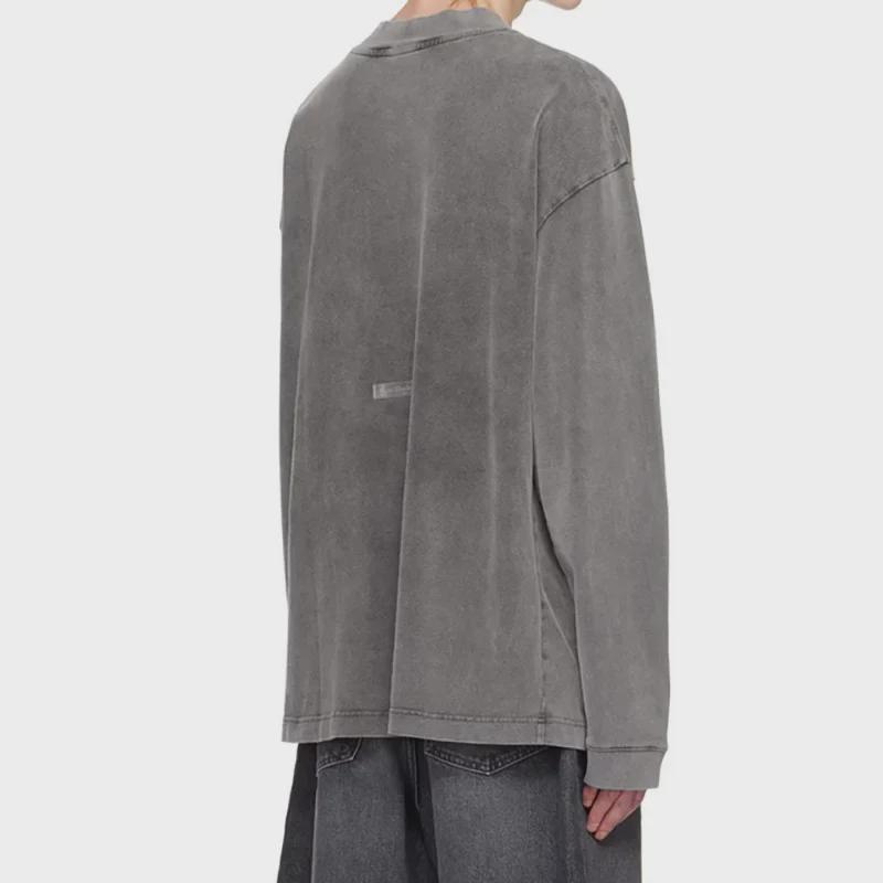 Футболка свободного кроя с длинным рукавом и круглым вырезом в стиле ретро унисекс с потертостями и однотонным принтом