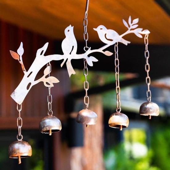 Perching Bird Hanging Wind Chime Weather-proof Vintage Metal Wind Bell