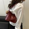 2025 Autumn New Solid Color Simple Wind Large Capacity Casual Fashion Hong Kong Style Bright Underarm Shoulder Bucket Bag