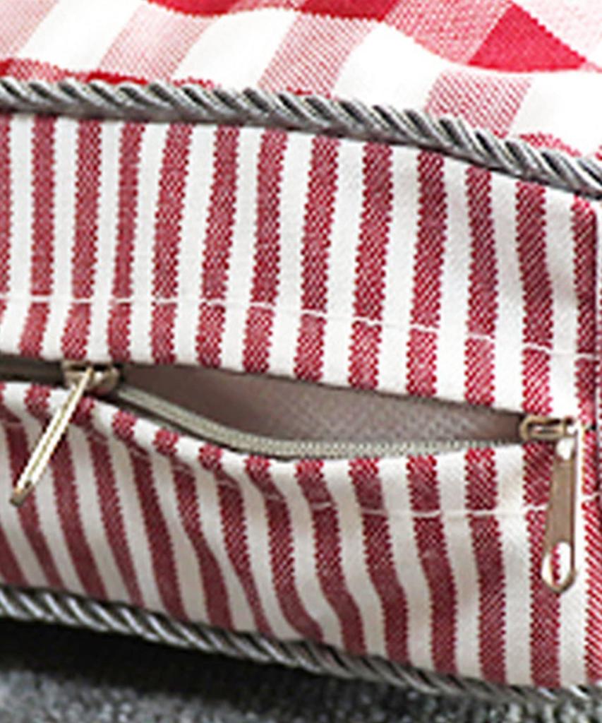 Fluffy Pet Square for Dogs and Pet Pet Pillow Removable Pillow Cover Bed, Shape, Cats, All-Season Sofa, Cushion, Included, (Small, Red)