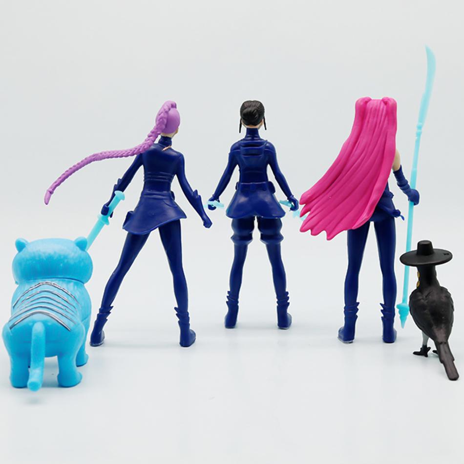 24 pieces/set Kpop Devil Hunter Blind Box Action Derpys Tiger Rumi Mira Zoey Sussy Doll Fan Gift Birthday and Christmas gifts