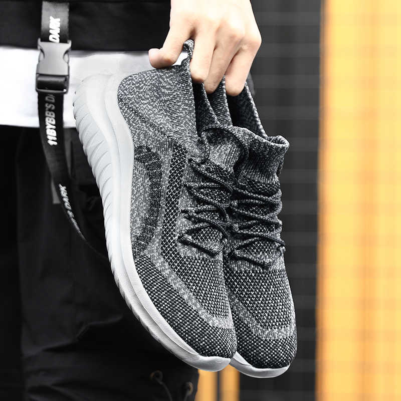 Hip Hop Ete Teenager Sneakers Woman Summer Flip Flop Shoes Sandals Women Sport Designer Sapatenos Universal Brands Tens