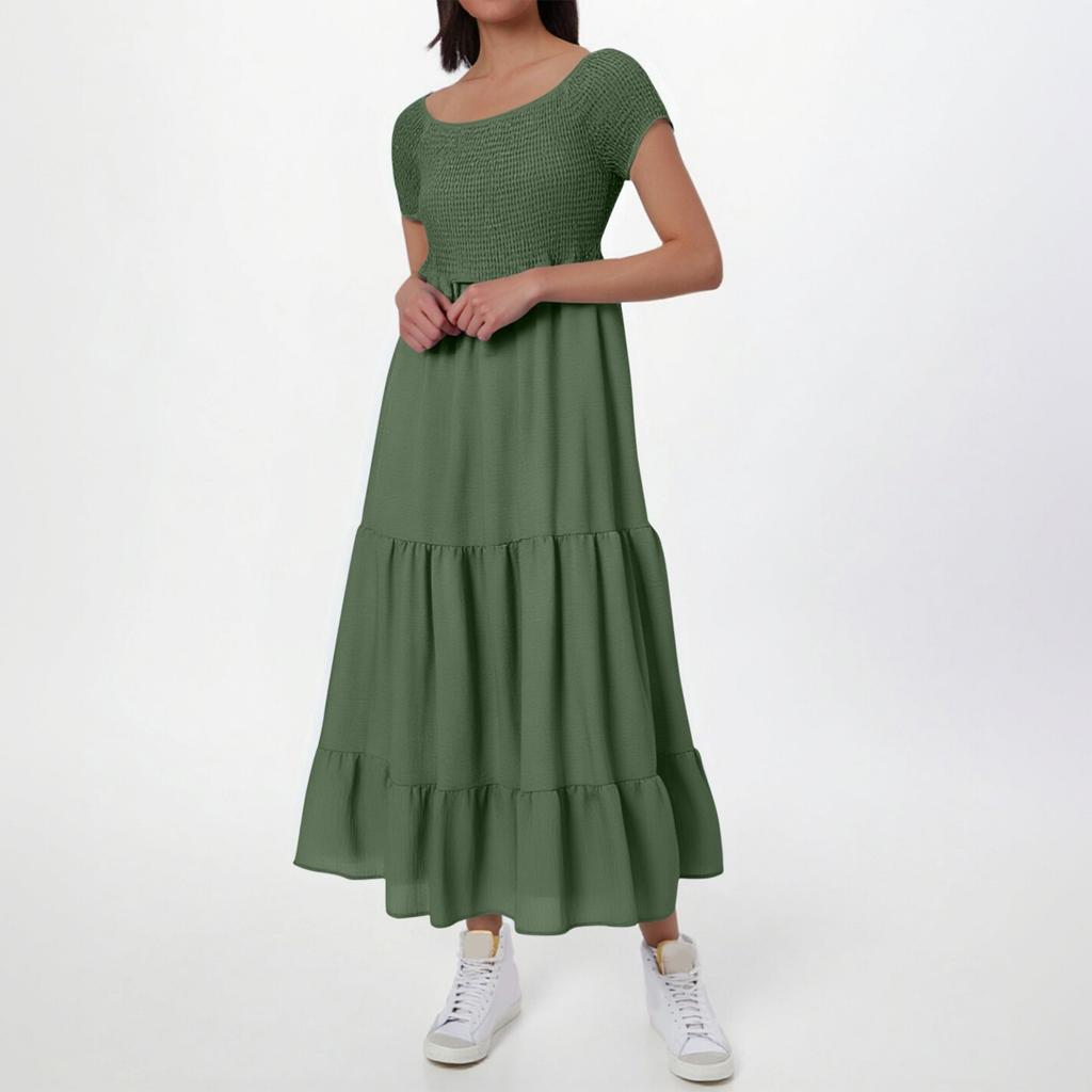 Women's Fashionable Solid Color Pleated Layered Short Sleeved Large Hem Dress