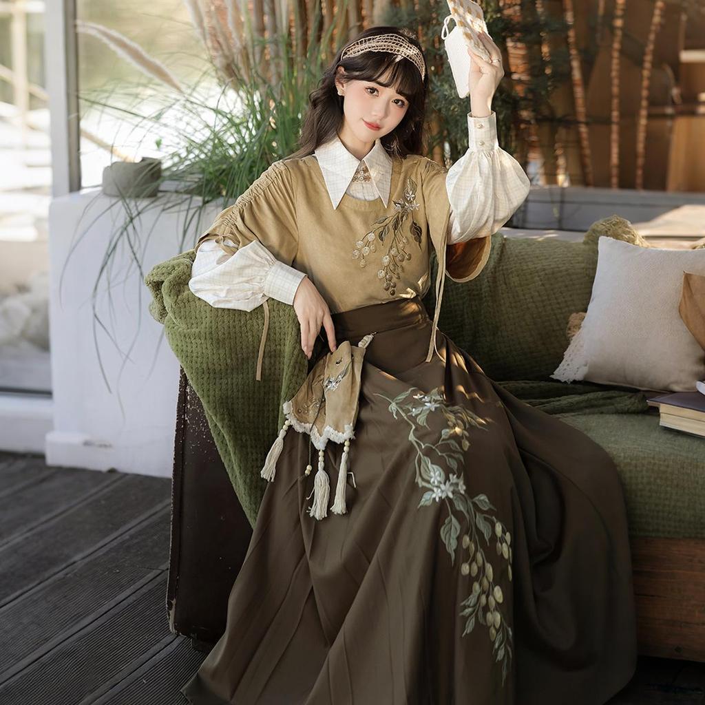 И Мэн Гэ Ханфу Женский Желтый Комплект Верхней Одежды и Юбки, Новый Китайский Стиль 9684