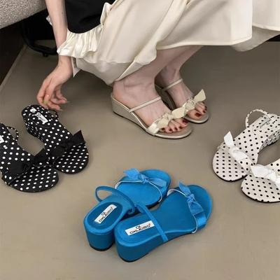 Женская обувь – Сандалии