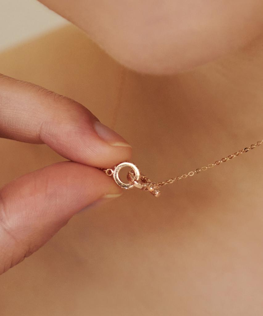 Loveenb [14K Gold] End(&) Link Necklace