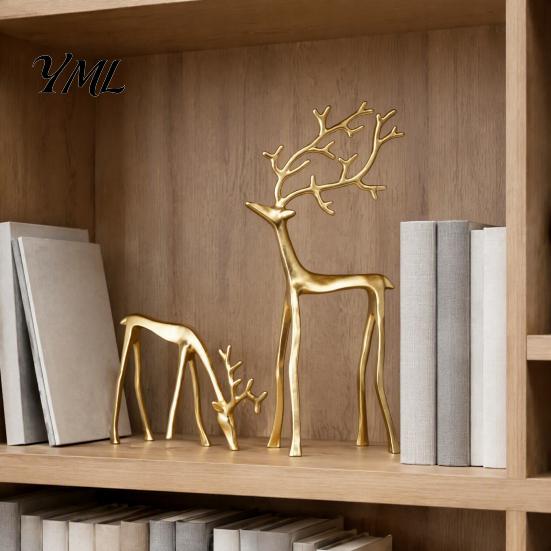 Elegant Seasonal Ornaments Christmas Reindeer Statue, Small Deer Sculpture Figurine, Modern Unique Gifts Holiday Decor for Tabletop, Mantel,