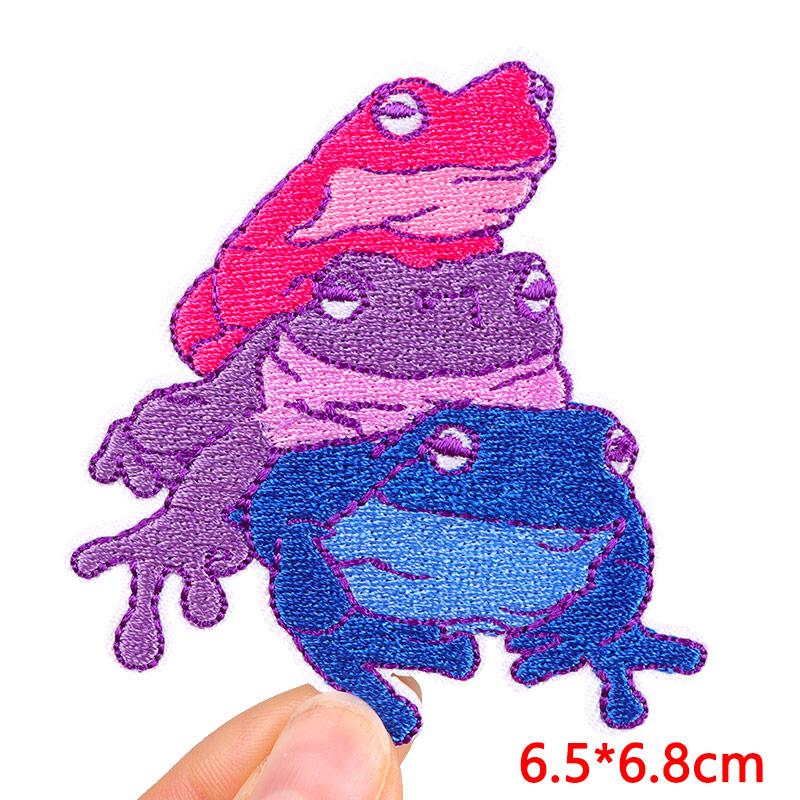 Horror Animal Butterfly Embroidered Patches Bear Cat Shark Patch Iron On Patches For Clothing Thermoadhesive Patches For Clothes