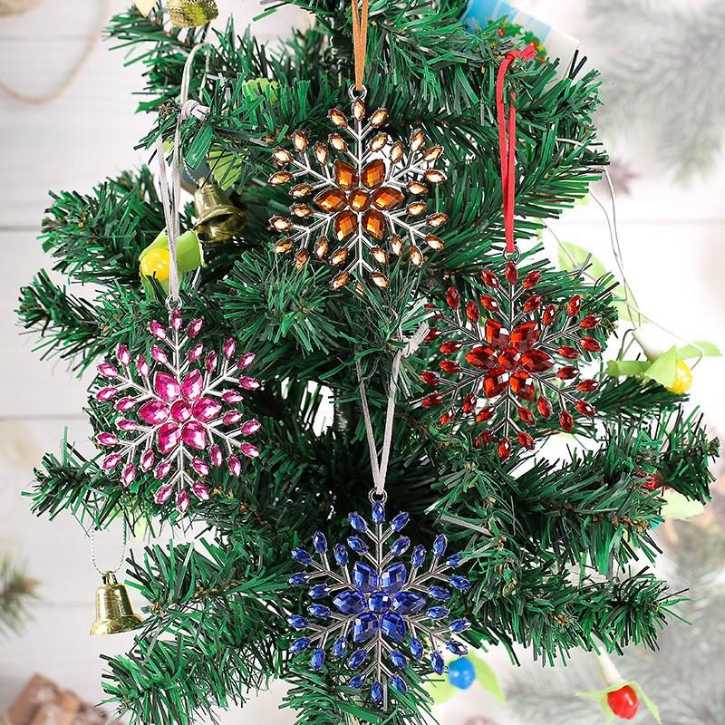 Best-selling Christmas Snowflake Zinc Alloy Ornaments Colorful Snowflake Pendants Christmas Trees Small Commodities