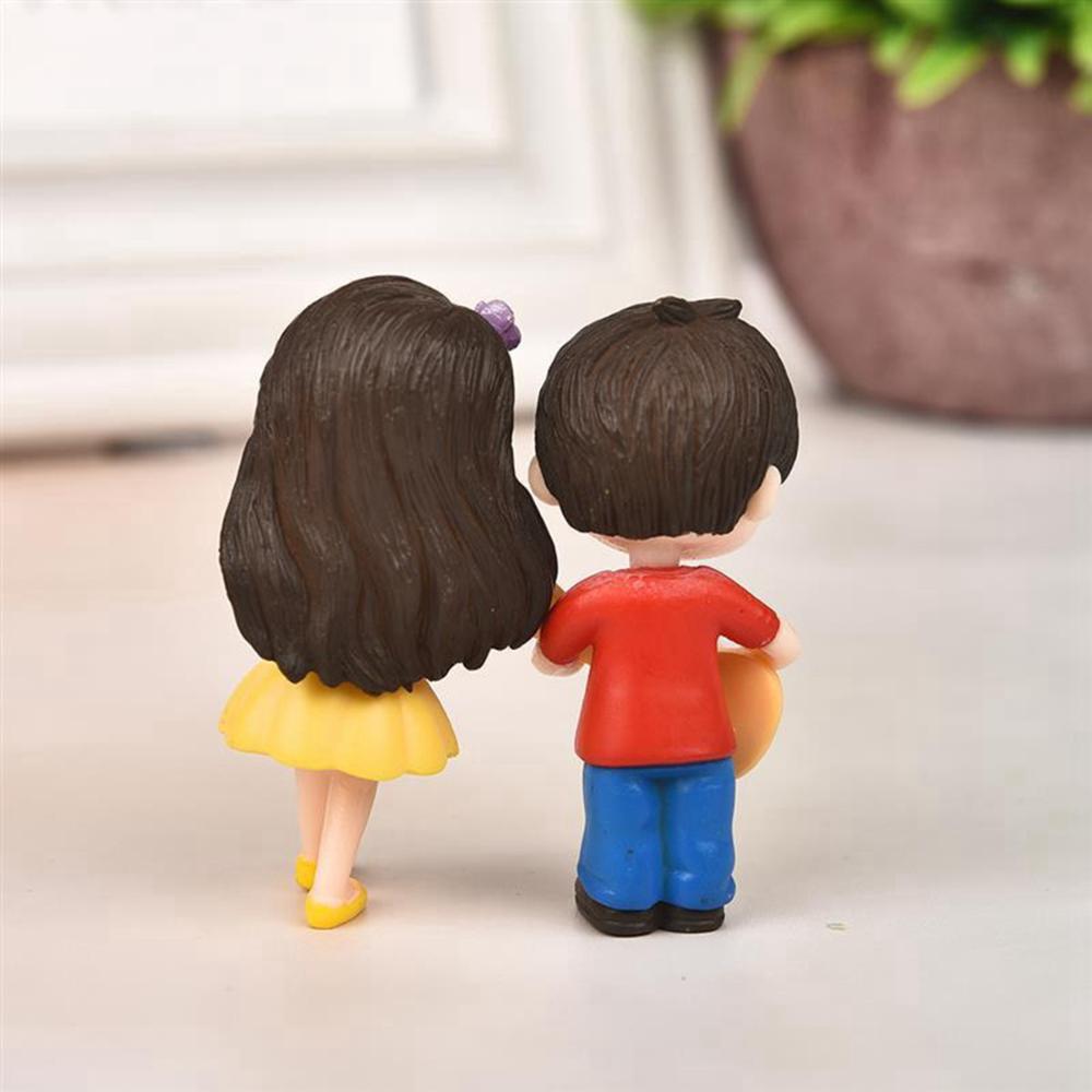 Guitar Craft Creative Cake Decoration Couple Figurines Resin Dolls Boy Girl Ornaments Miniature