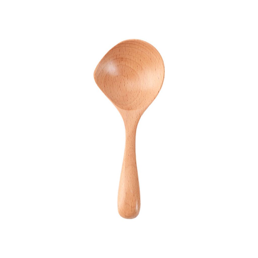 Большой совок для смешивания с длинной ручкой. Посуда. Сервировочная ложка. Половник для супа. Деревянная ложка.