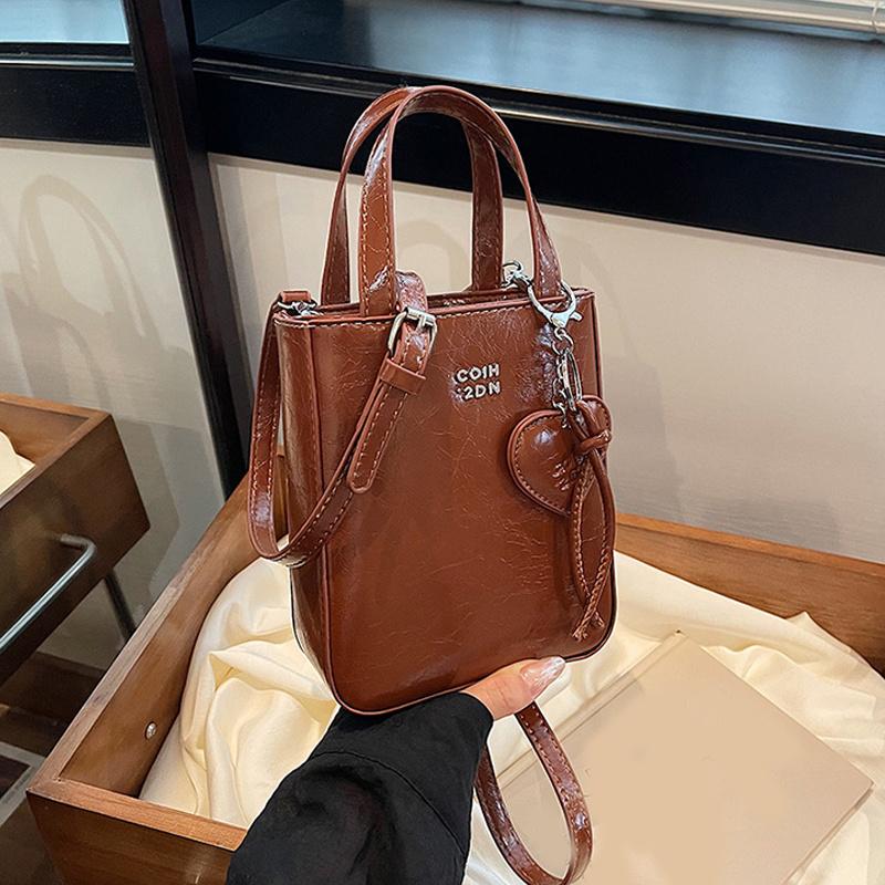 Модная сумка через плечо из искусственной кожи, мини-сумка через плечо из серебра, высококачественная маленькая квадратная сумка для женщин и леди