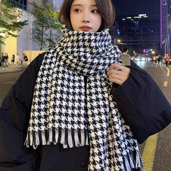 Autumn Winter Scarf Women Black White Plaid Print Scarf Tassel Trim Thick Warm Shawl Versatile Long Scarf Wrap