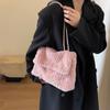 Fashion Women Shoulder Bag Furry Handbag Chain Underarm Bag Large Capacity Square Flap Messenger Bag Plush Totes ARI