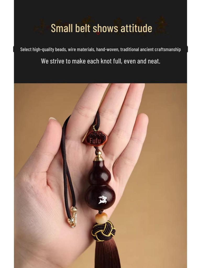 Автомобильная подвеска в виде тыквы из красного сандалового дерева для безопасных путешествий - подвеска-унисекс на зеркало заднего вида