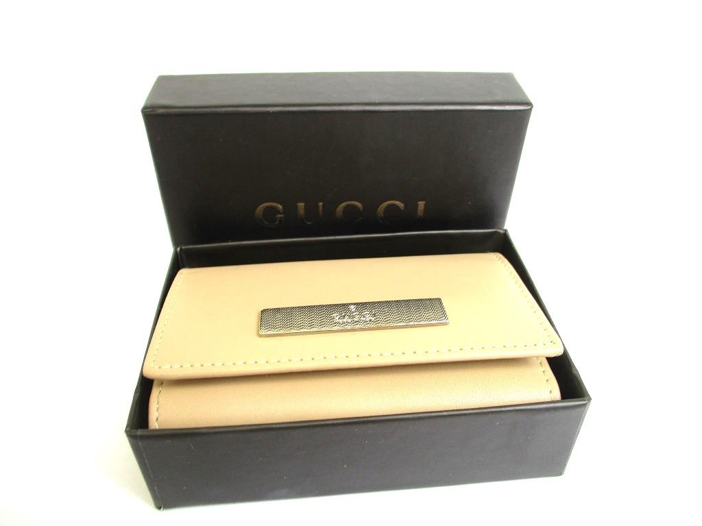 Authentic GUCCI Logo Plate Beige Leather 6 Pics Key Chain #b083  Open box