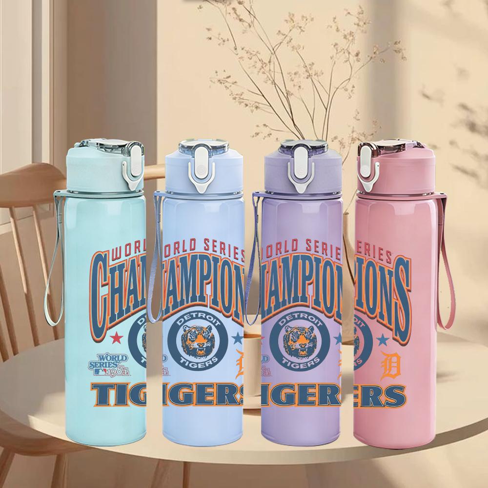 1PC Champions tigers orange text print 750ml colorful plastic sports water bottle leakproof pop up lid with straw for outdoor work home use