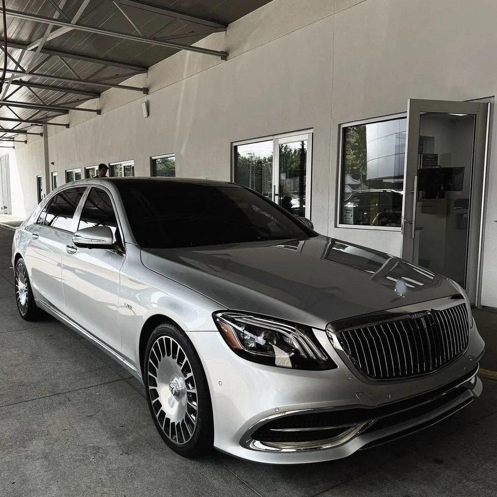 Обновление обвеса кузова Mercedes-Benz S-Class W222: Решетка переднего бампера и кронштейны заднего бампера для S450, AMG, Maybach.