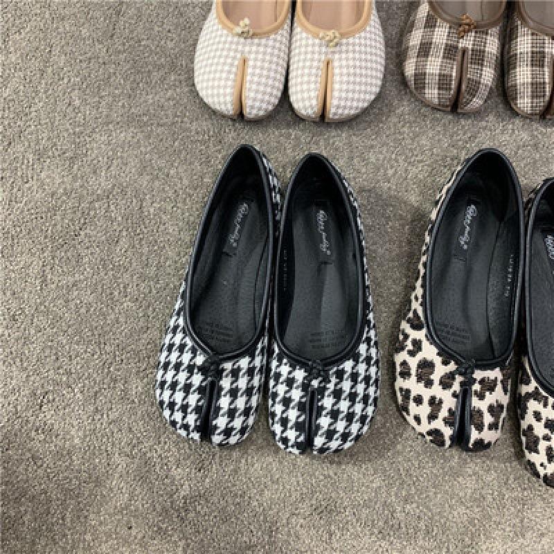 2025 весна и осень новая обувь Doudou женская обувь с подпальцевой частью копытца поросенка носки ленивые туфли-подковы плоские одинарные туфли осень