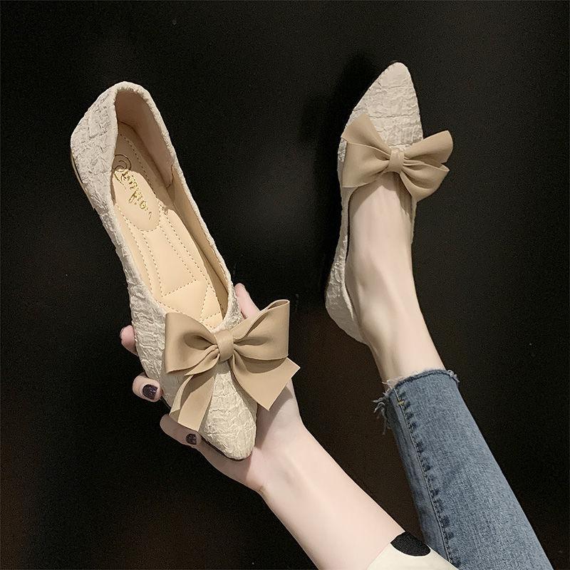 Модные туфли для женщин, черные, с острым носком, с бантом, на плоской подошве, женская обувь, шикарная, горячее предложение, распродажа, новое поступление 2024 года, модный свет
