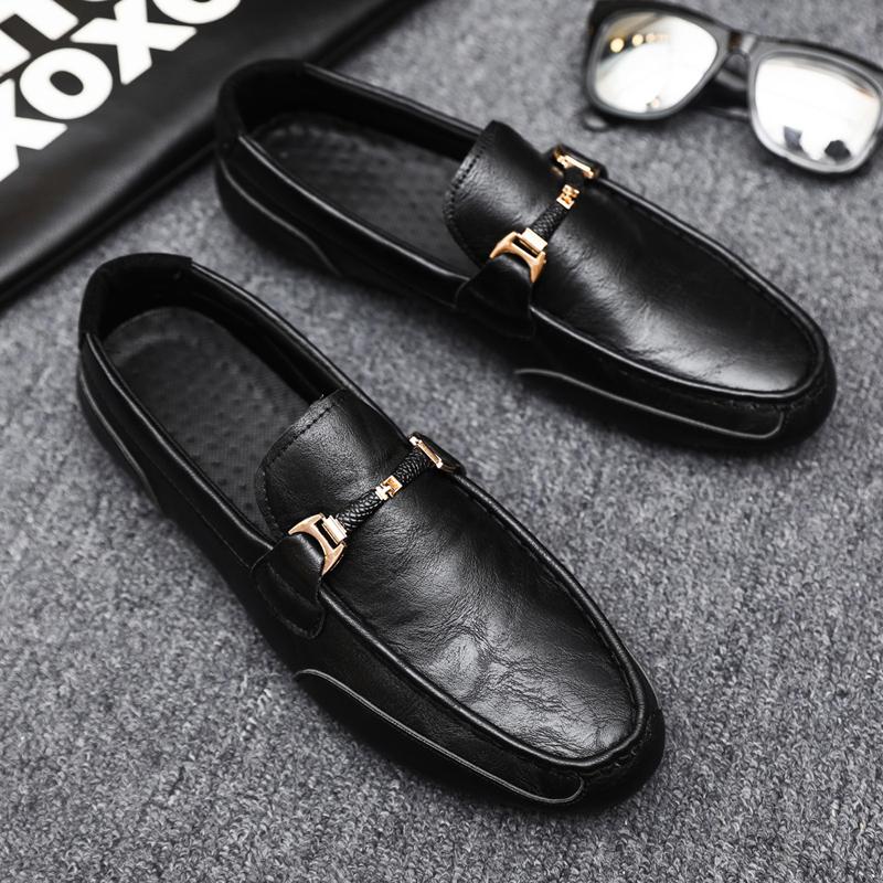 Luxury Brand Men Loafers Fashion Breathable Comfort Slip-on Mens Driving Shoes Men Casual Shoes Lightweight Lazy Shoes Moccasins