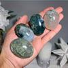 1pc Moss Agate Palm Stone, Crystal Palm Stone, Polished Moss Agate Carving Ornament, Pocket Stone, For Home Room Living Room Yard Decor,