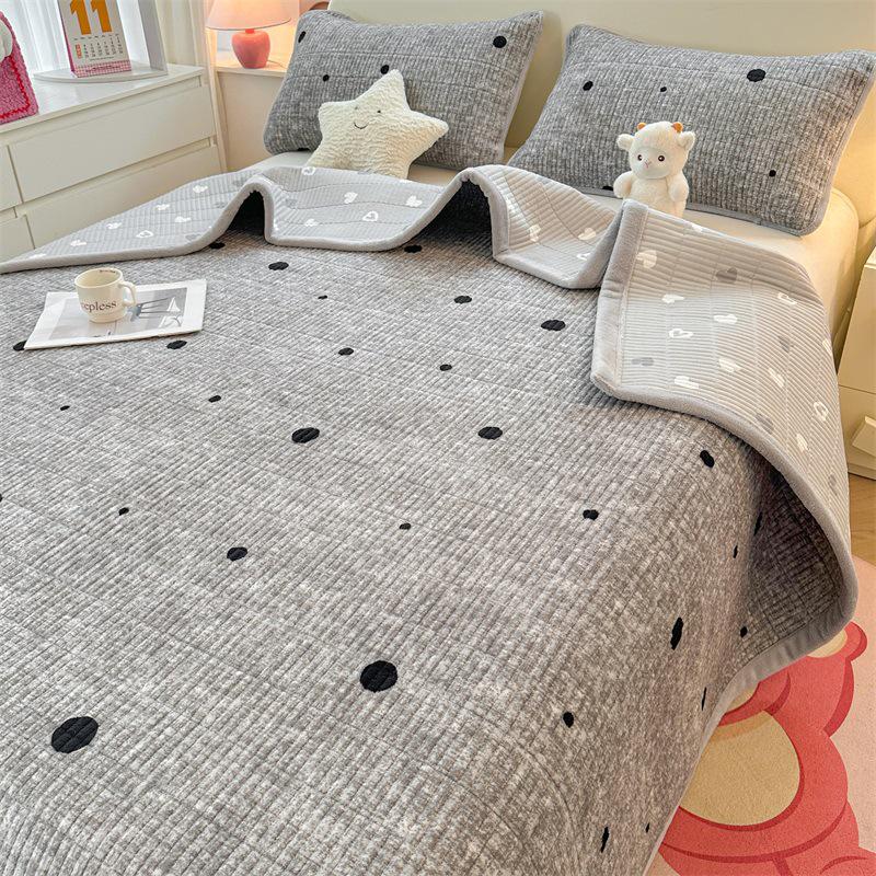 Утолщенное бархатное стеганое одеяло и покрывало, набор из 3 предметов: Теплое зимнее постельное белье и наматрасник