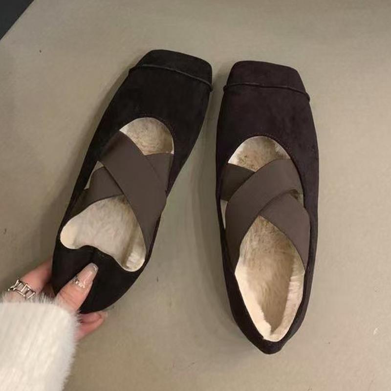 Замшевые туфли для танцев с квадратным носком, короткие плюшевые туфли на плоской подошве, повседневные хлопковые туфли 2025 года, трендовые мягкие зимние туфли для женщин Zapatillas