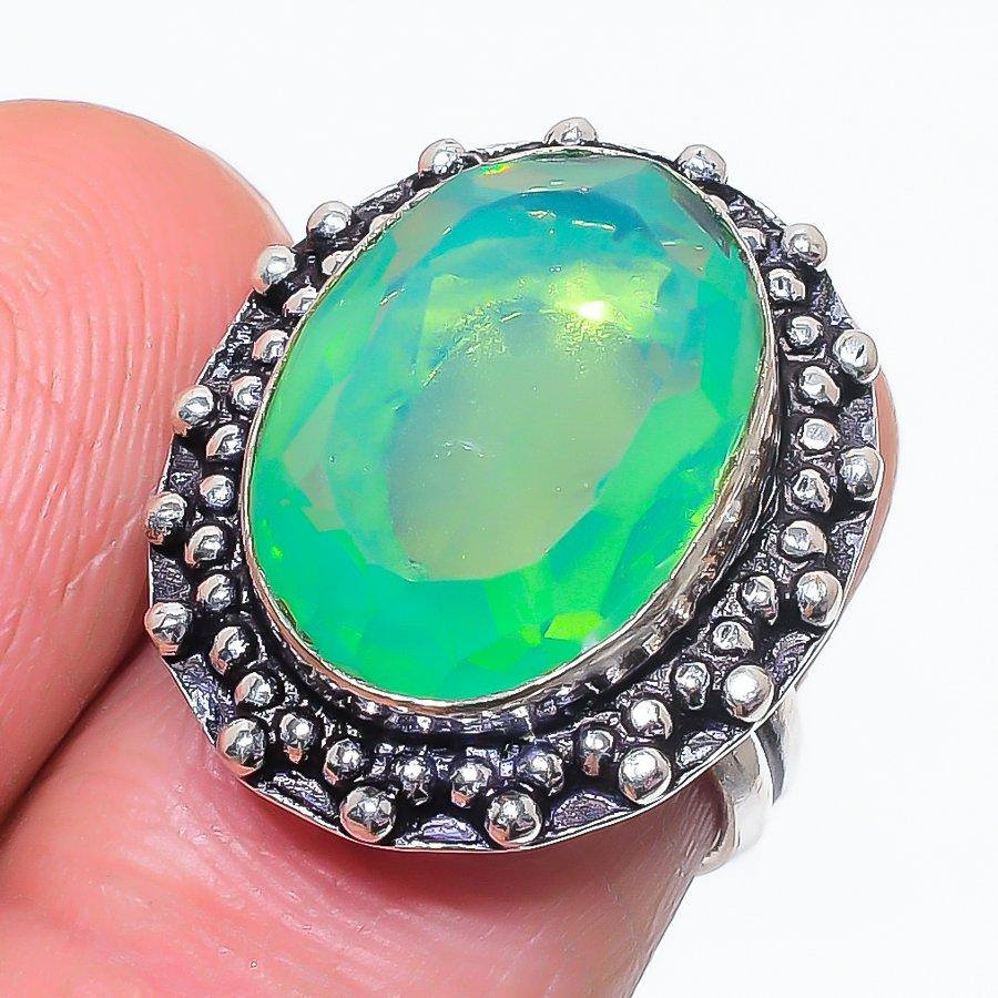 Кольцо из серебра 925 пробы с натуральным огненным опалом, размер 7, y4U25