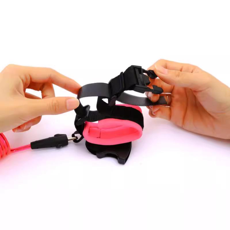 Детский поводок-антипотеря с замком - Вращающийся ключ, Детский браслет, Инструмент для безопасной ходьбы, Веревка от потери